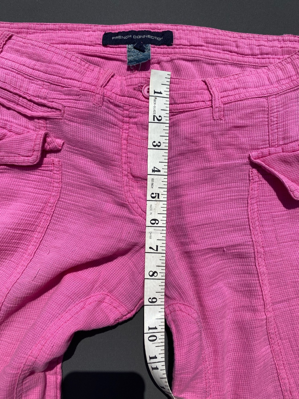 Vintage French Connection Low Rise Hot Pink Cargo-Style Pants Y2K Size 6 - Picture 5 of 5